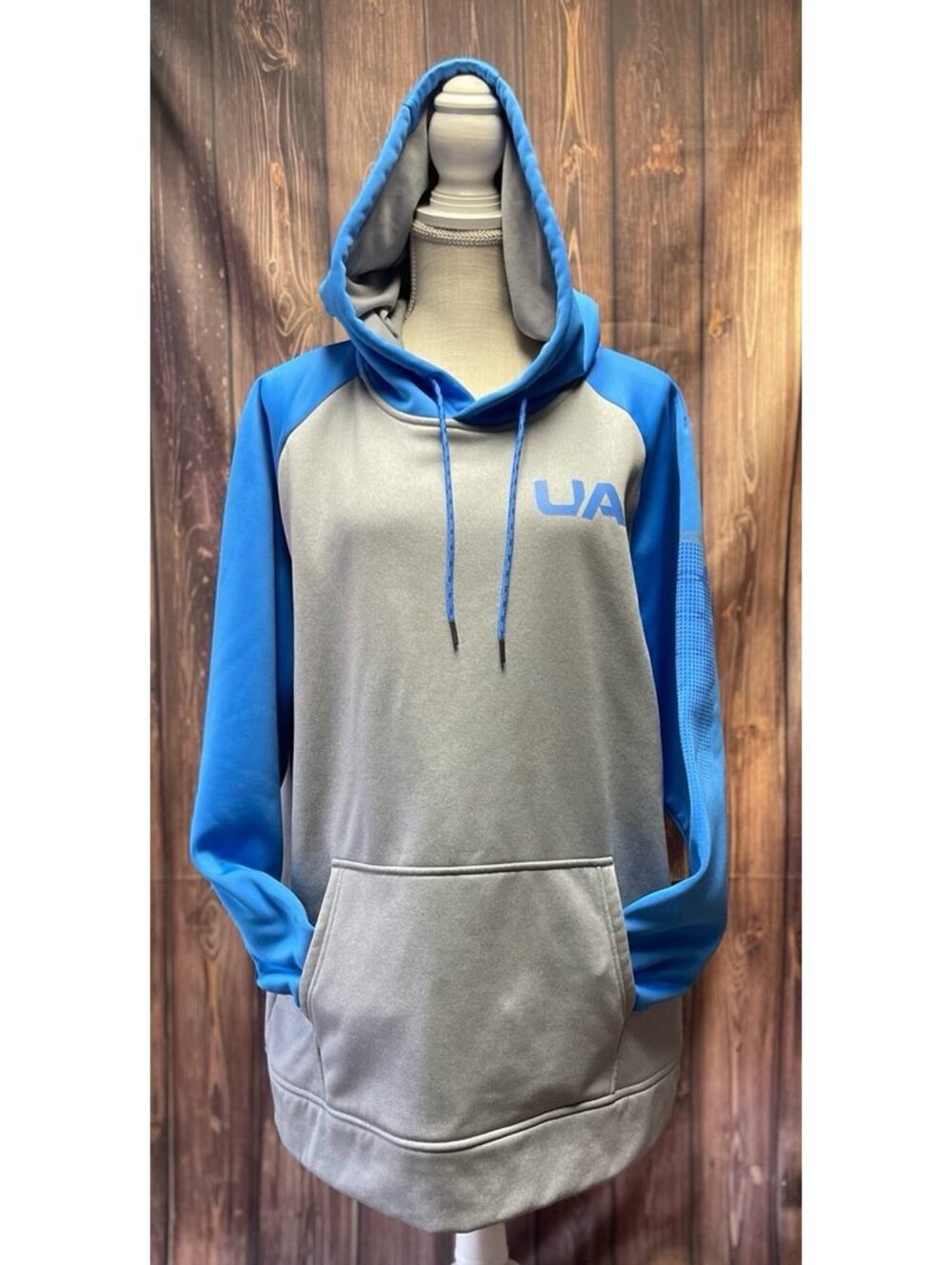 Under Armour Hoodie